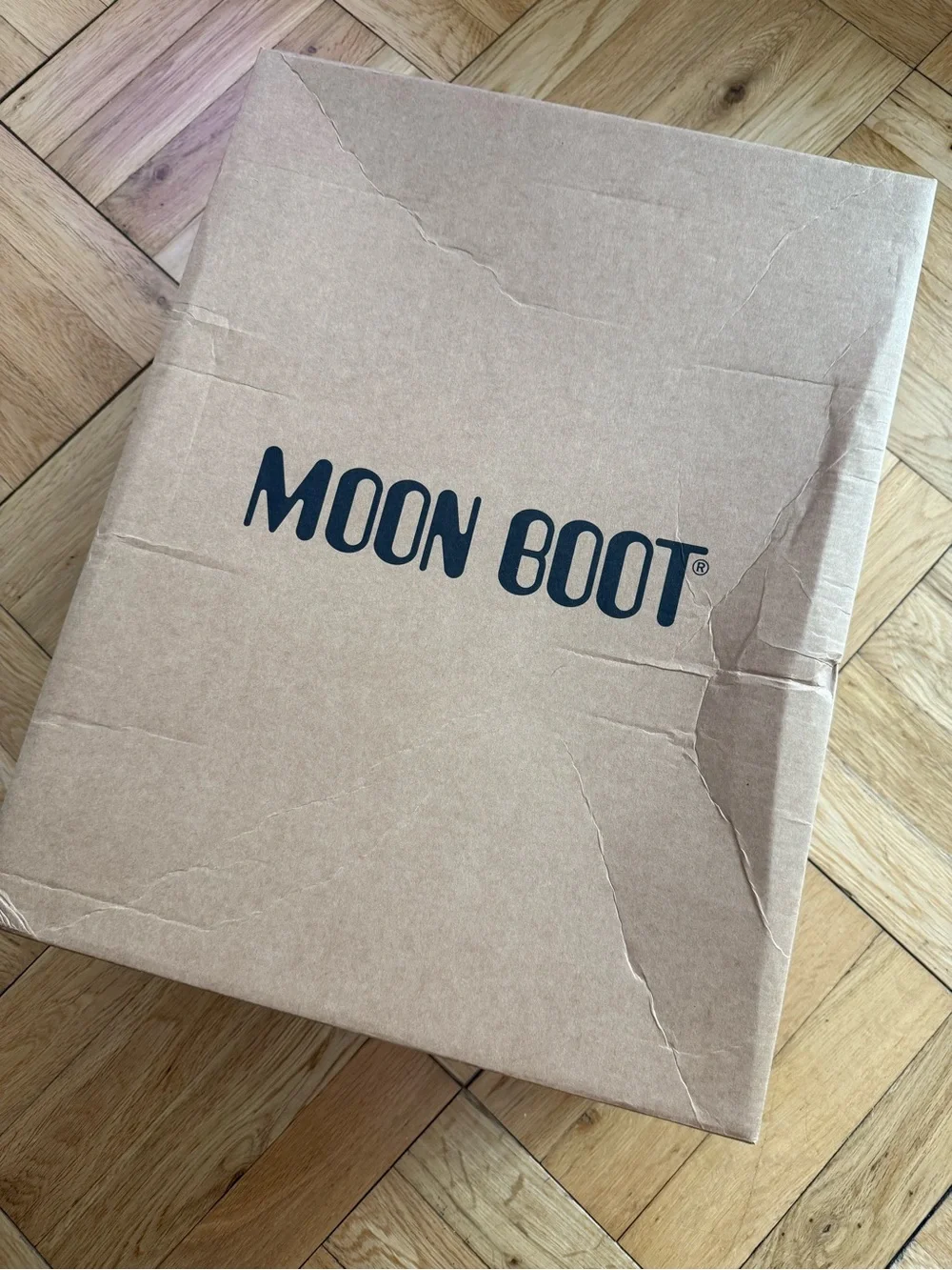 Moon Boot brand new